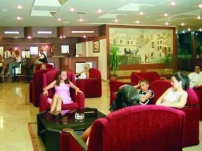 Club Delfin Отель 4*