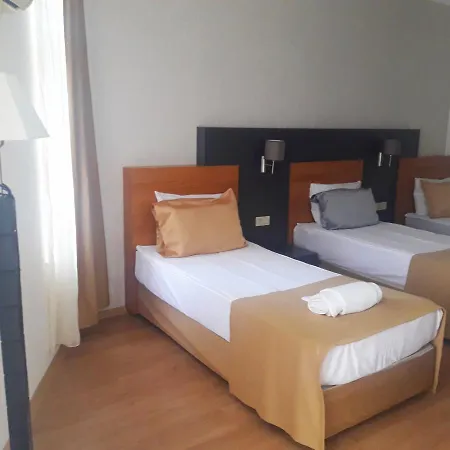 Club Delfin Otel